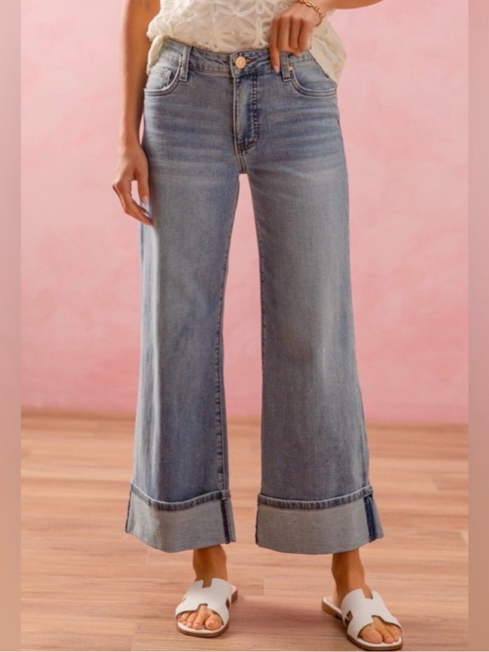 So Me Light Blue Wide-Leg Cropped Jeans - Like New